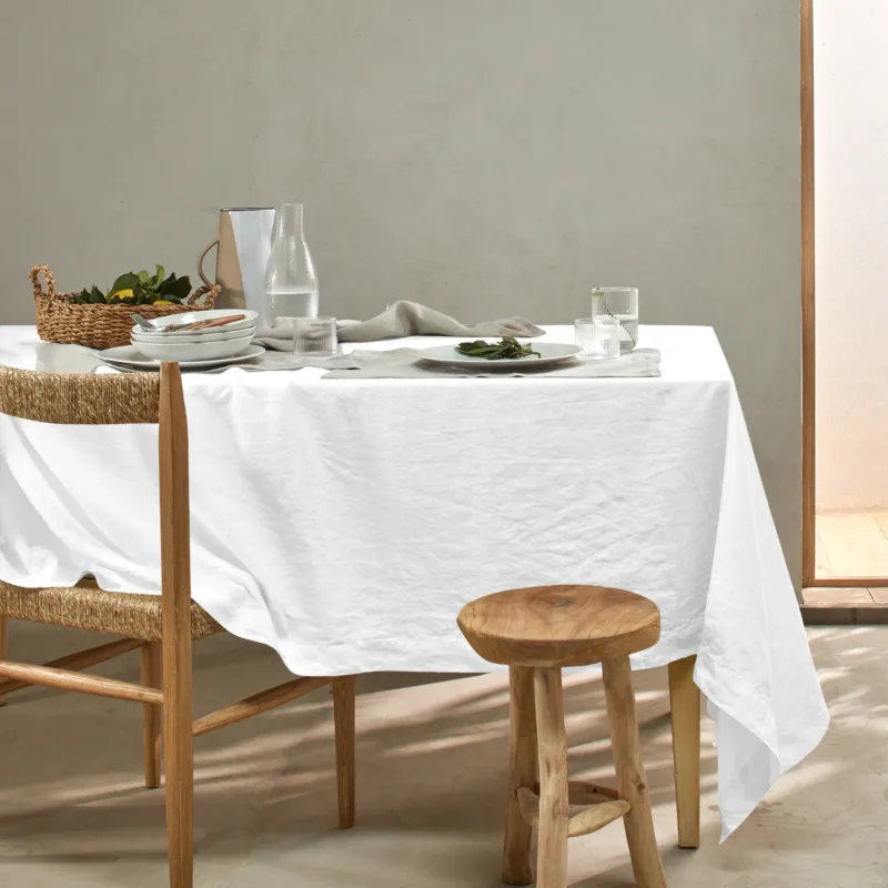 Nappe basique en lin lavé blanc optique