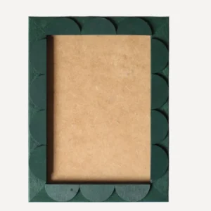 Evergreen Stained Scallop Frame