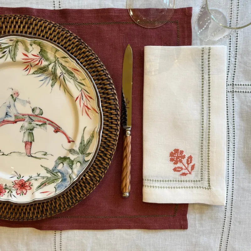 Set of Botanical Green Double Hemstitch Edge Napkins with Ruslan Floral Embroidery