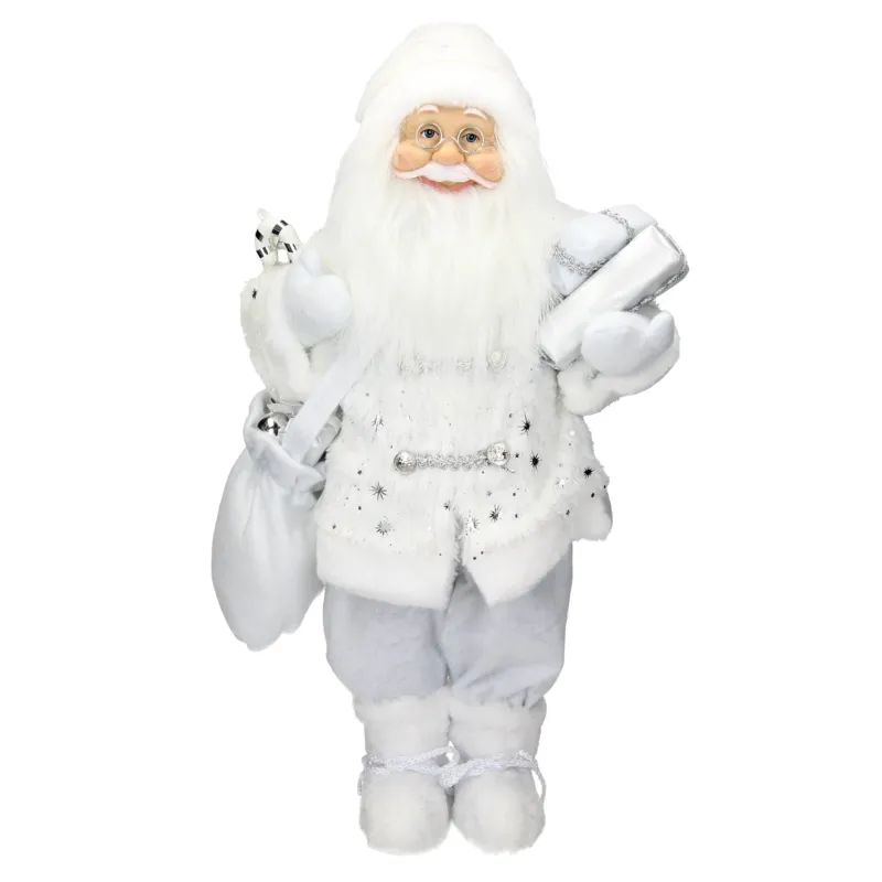 Ein Weihnachtsmann mit weißem Bart trägt Geschenke und einen Sack.