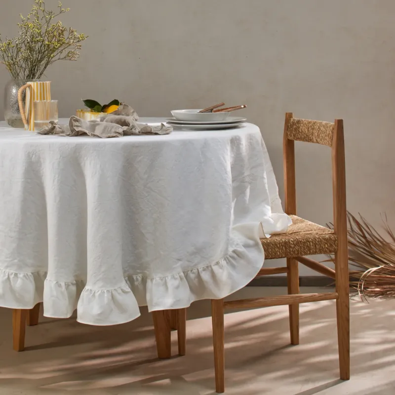 Nappe en lin ovale a volant ivoire