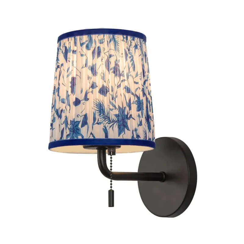 Scout 6" Vanity | Matte Black & Blue Linen